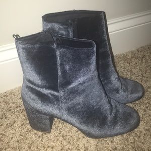Velvet booties
